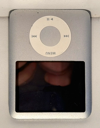 Apple ipod nano 3rd gen - gen, 4gb