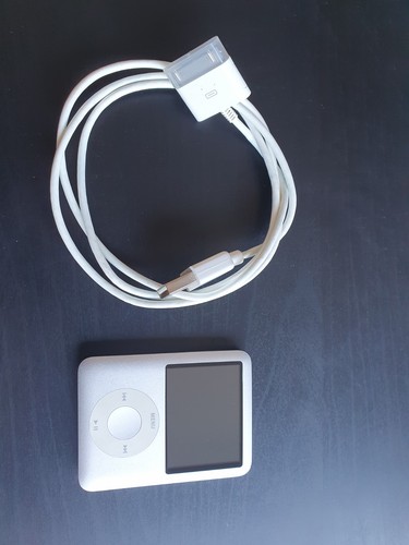 Ipod nano 3rd generation - ipod, 4gb