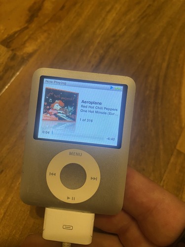 Apple ipod nano 3rd generation - 3rd,