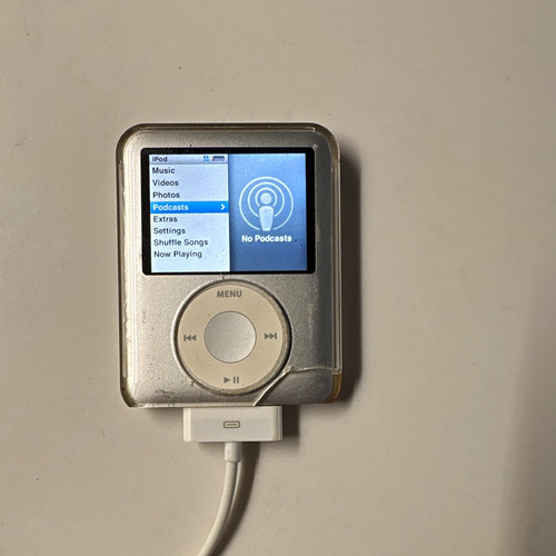 Apple ipod nano 4gb silver - ipod,